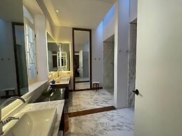 Central Hotel Boutique