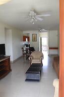 CHOJ Rentals - Sun Island Apartments