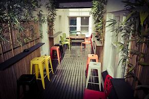 Ritz For Backpackers