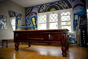 Ritz For Backpackers