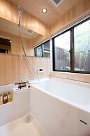 Rinn Kujofujinoki Central