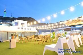 OYO Rooftop Hostel