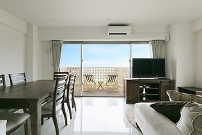 Hideout Okinawa Uruma