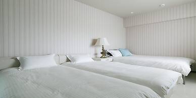 Hideout Okinawa Uruma