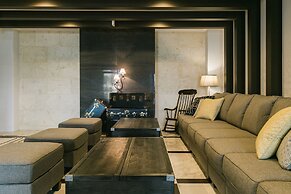 Hideout Okinawa Uruma