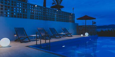 Hideout Okinawa Uruma