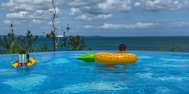 Hideout Okinawa Uruma