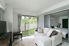 Hideout Okinawa Uruma