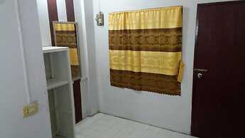 Adchara Mansion - Hostel