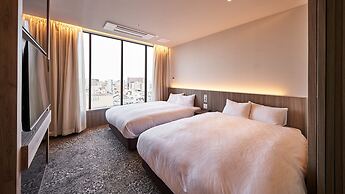 WeBase TAKAMATSU - Hostel