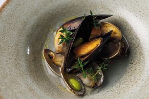 WeBase TAKAMATSU - Hostel