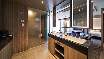 WeBase TAKAMATSU - Hostel