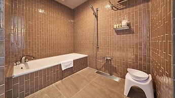 WeBase TAKAMATSU - Hostel