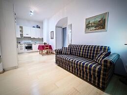 Studio DEL Sale, NEL Centro DEL Porto Antico