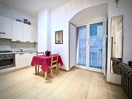 Studio DEL Sale, NEL Centro DEL Porto Antico