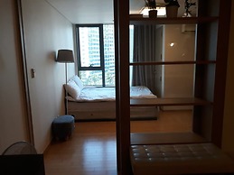 Jamsil Worldtower Galleria Apt B