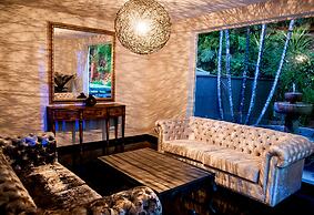 Stiletto Hotel Boutique