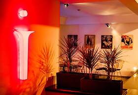 Stiletto Hotel Boutique