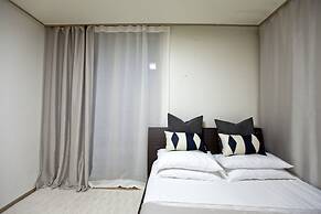 Gangnam Business District Apt