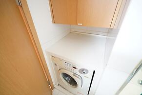 Jamsil Stn & Galleria Palace Apt A