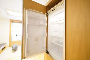 Jamsil Stn & Galleria Palace Apt A