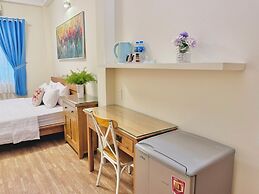 Cozy Hotel - 140 Cong Quynh