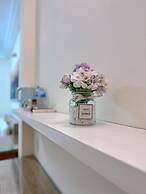 Cozy Hotel - 140 Cong Quynh