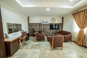 Alphaplus Apartments