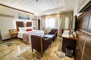 Alphaplus Apartments