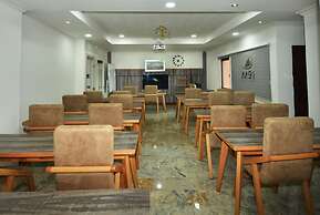 Alphaplus Apartments