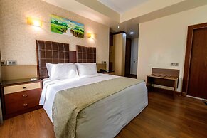 Alphaplus Apartments