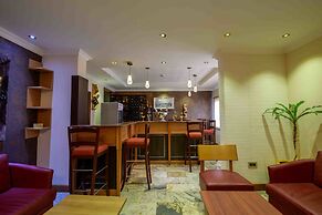 Alphaplus Apartments