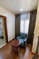 Alphaplus Apartments