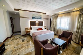 Alphaplus Apartments