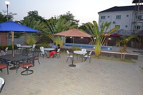 Alphaplus Apartments