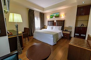 Alphaplus Apartments