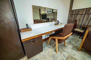 Alphaplus Apartments