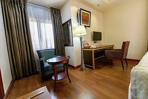 Alphaplus Apartments