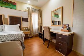 Alphaplus Apartments