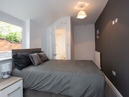 Crewe Rooms Ruskin Road