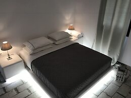 Elia Residences Santorini