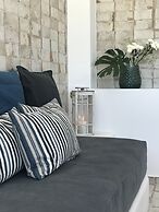 Elia Residences Santorini