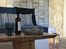 Elia Residences Santorini