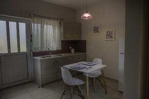 Tesys Studios & Apartments