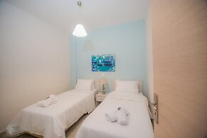 Tesys Studios & Apartments