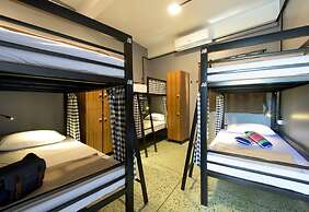 Arun Old Town Hostel