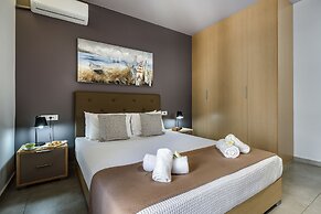 City Breeze Apartment