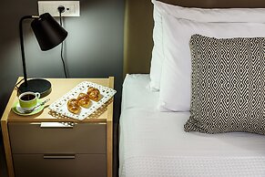 City Breeze Apartment