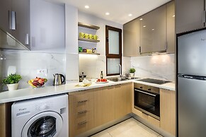 City Breeze Apartment