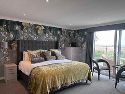The Glendower Hotel